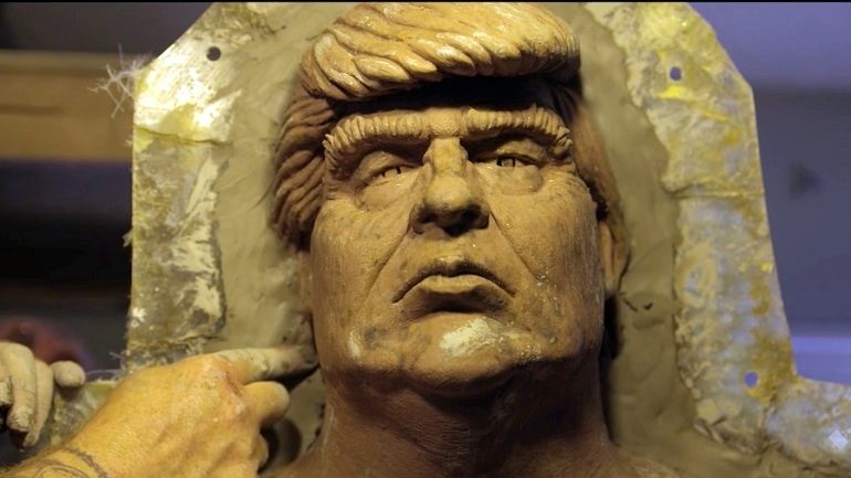 Video: Making of the Naked Trump Statues