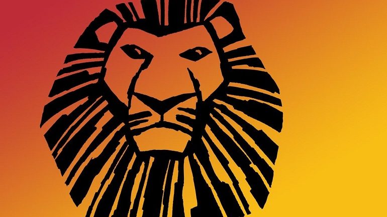 The Lion King Broadway Cast Entertain on NYC Subway Car