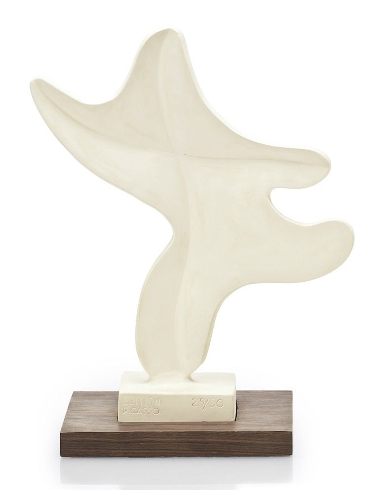 Image: Pablo Picasso, Footballeur a ceramic piece depicts a footballer in the process of kicking a ball -Ceramics Ar