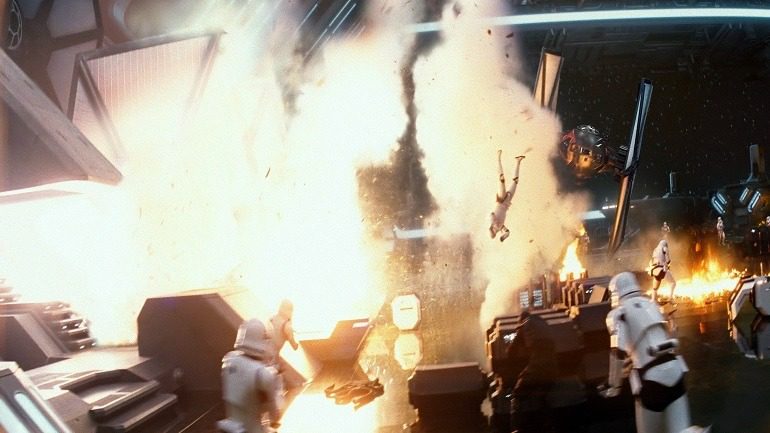 Force Awakens for New Star Wars Movie at Box Office