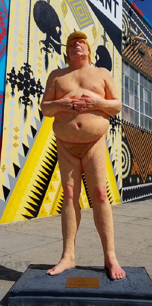 Image: The Emperor Has No Ball, a naked Donald Trump statue by the anonymous art collective INDECLINE depicts the Republican presidential nominee naked