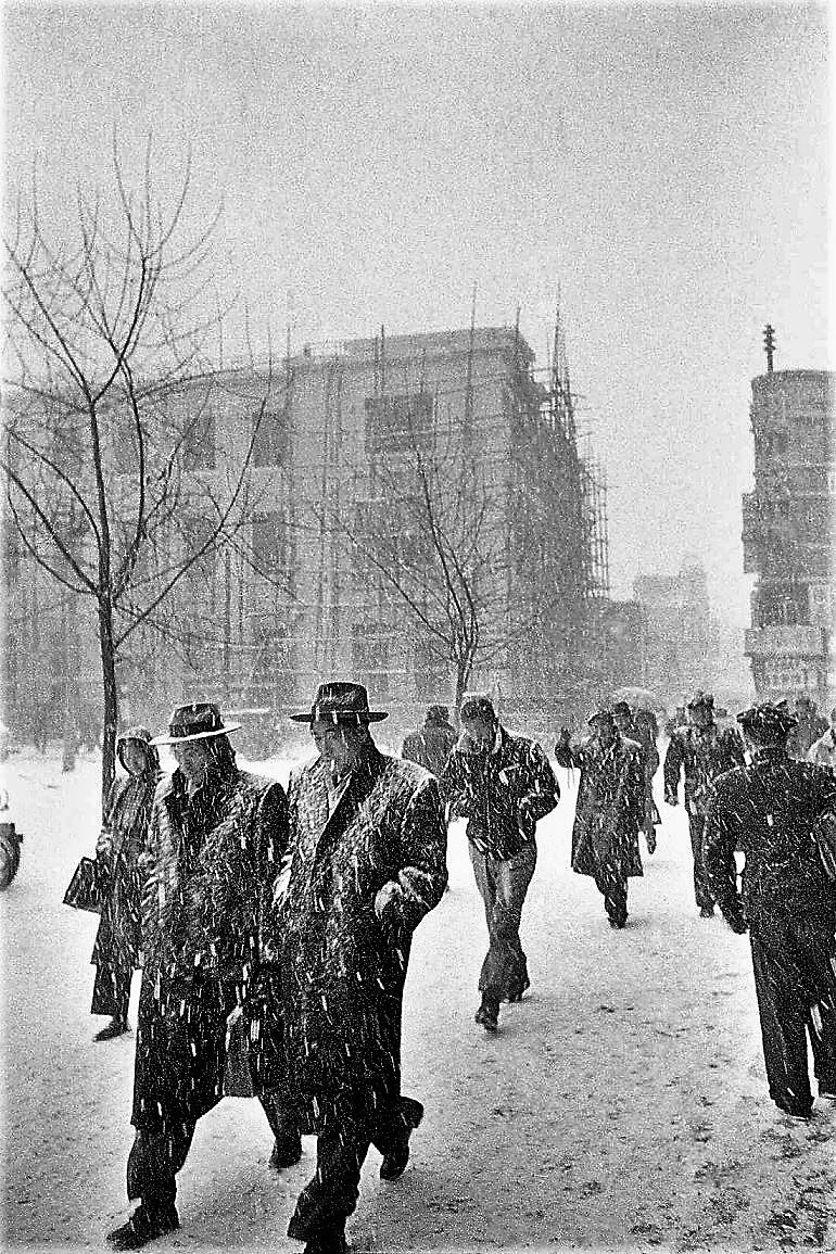 Image: Meongdong, Seoul, Korea by Korean Photographer Han Youngsoo, shows the transformation of Seoul after Korean War 