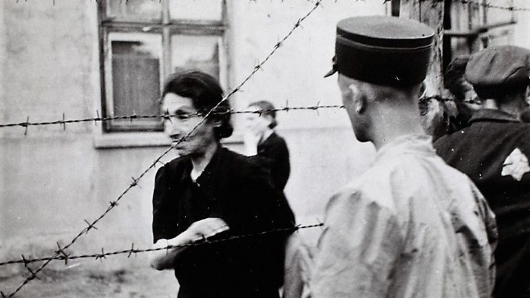 Henryk Ross’s Grim Photos Remind Us of Life in Nazi Ghettos