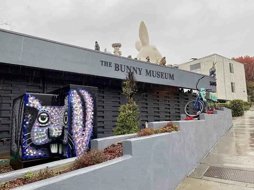 Front elevation of The Bunny Museum Altadena, CA, before it was engulved by the Eaton fire 