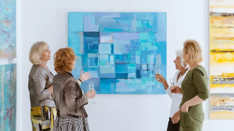 How To Make Any Venue Look Art Gallery-Worthy