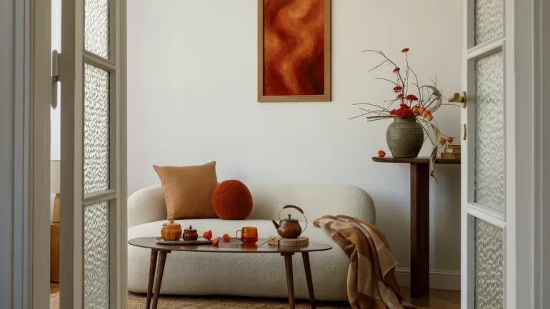 Seasonal Art Swaps: Refreshing Your Space Year-Round