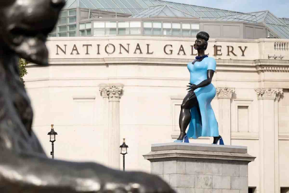 Tschabalala Self’s Lady in Blue sculpture displayed on Trafalgar Square’s Fourth Plinth in London, 2026.